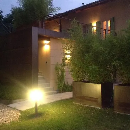 1883桑格拉托农家乐 *